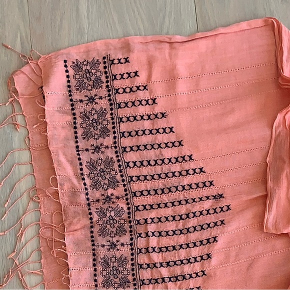 Prana fringed and embroidered scarf/wrap. - Picture 4 of 5